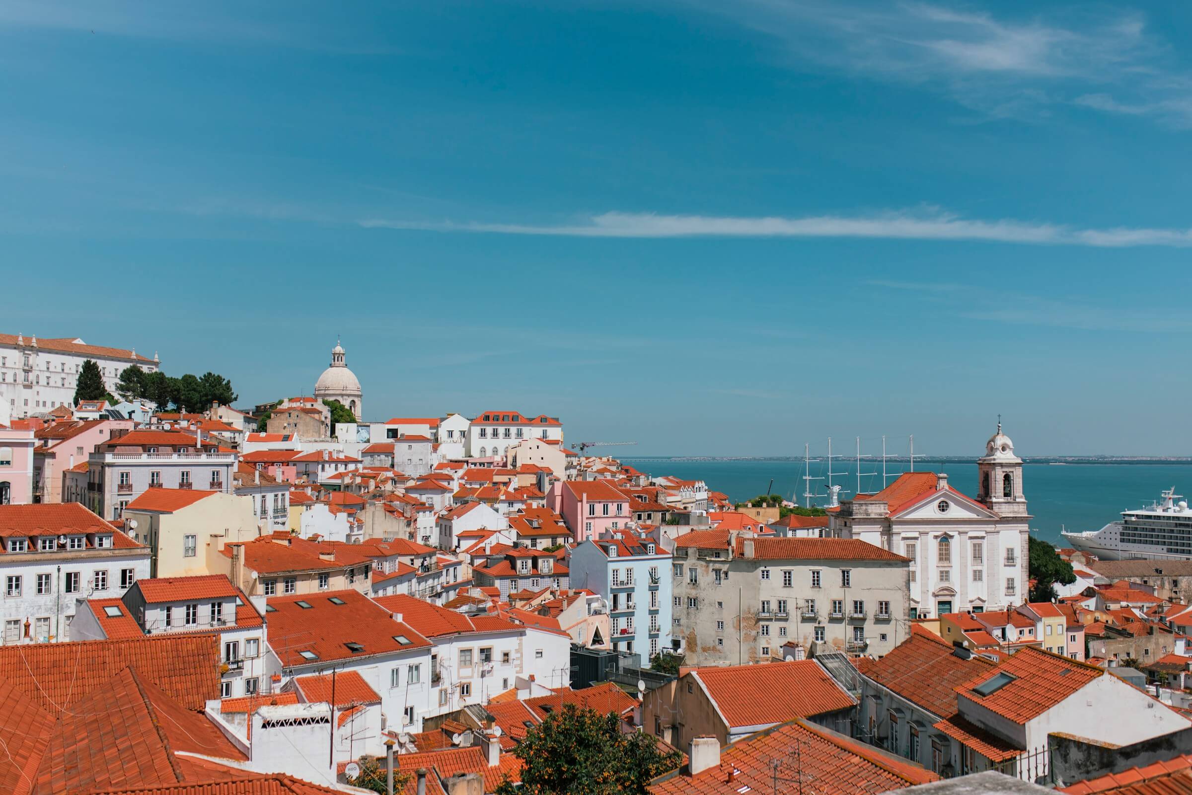 Lisbon Alfama walking tour